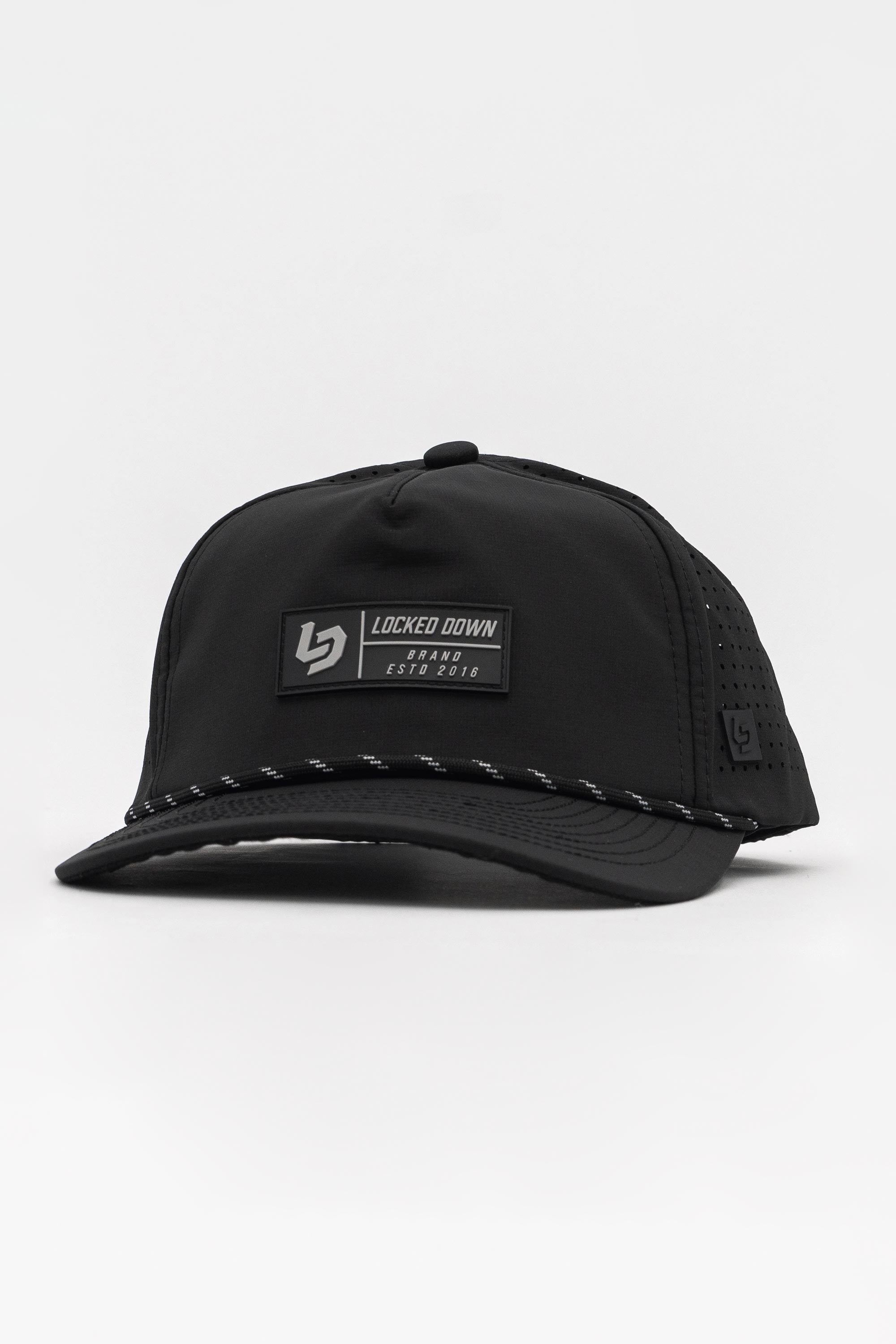 TRAIL Block Snapback Blackout